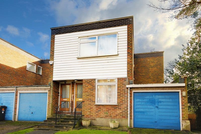 Maplin Close, Winchmore Hill